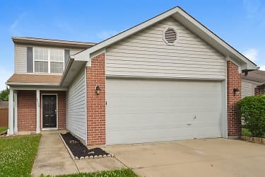 6336 Long River Ln - Indianapolis, IN