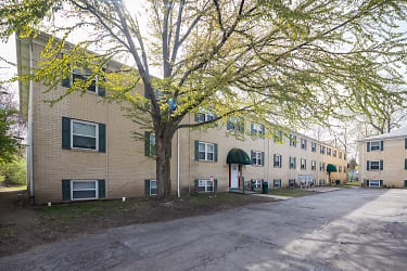 Grant Street Apartments - Painesville, OH