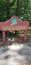 15 Woodsedge Dr 3 B Apartments - Newington, CT