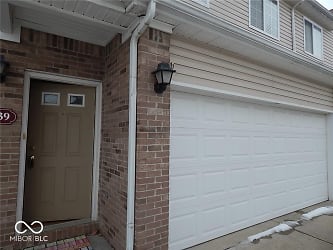 5939 Marina View Ln - Indianapolis, IN