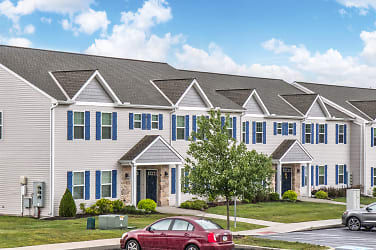 Fox Ridge Apartments And Townhomes - undefined, undefined