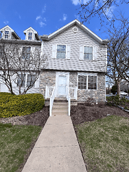 131 Birchtree Ct - State College, PA