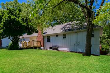 13011 Manchester Avenue - Grandview, MO