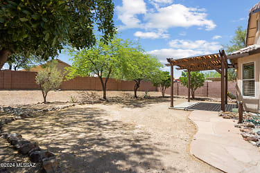 1531 N Placita Colonia De Oro - Tucson, AZ