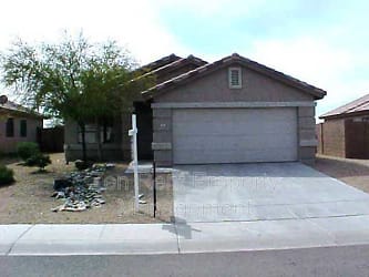 999 E. Santa Cruz Ln - Apache Junction, AZ