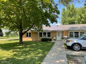 503 Main St - Royal, IA