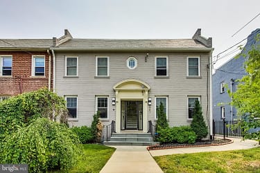 901 Quincy St NE #1 - undefined, undefined