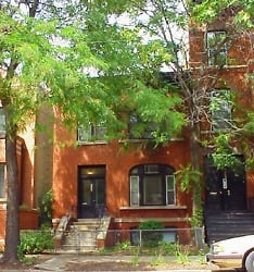 1044 W Webster Ave - Chicago, IL