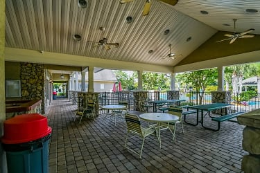 2226 Pebble Point Dr - Green Cove Springs, FL