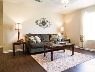 Brazos Point Apartments - College Station, TX