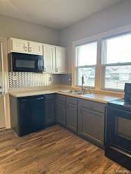 2110 12th St - Wyandotte, MI