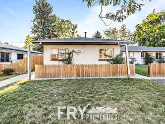 7215 Meade St - Westminster, CO