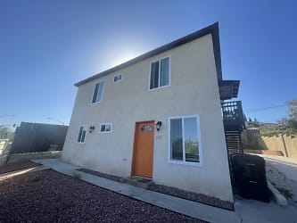 5895 Imperial Ave - San Diego, CA