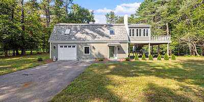 72 Shore Rd - Gilford, NH