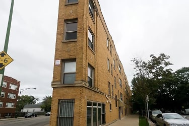 2048 W Touhy Ave unit 2 - Chicago, IL
