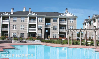 Eagle Harbor Apartments - Carrollton, VA
