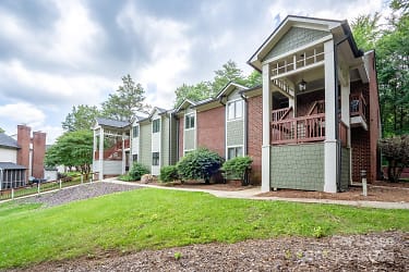 3263 Carlyle Dr NW - Concord, NC