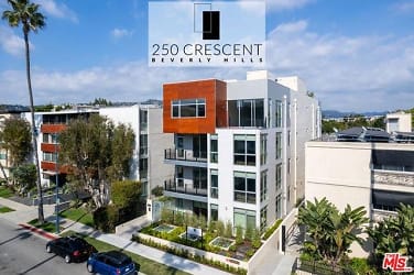 250 N Crescent Dr unit 101 - Beverly Hills, CA