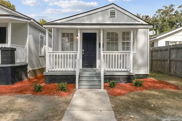 2132 Alaska Street - Savannah, GA