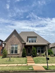 350 Dogwood Valley Dr - Collierville, TN