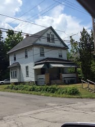 411 Garfield St - Youngstown, OH
