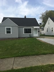 1548 Thalia Ave - Youngstown, OH