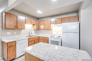 432 N Peters Ave unit A202 - Fond Du Lac, WI