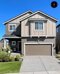 12360 SE Yellowstone St - Happy Valley, OR