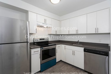 4975 NE 14th Place - Unit 106 4975 NE 14TH PLACE - - undefined, undefined