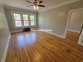 6974 N Greenview Ave unit 1 - Chicago, IL