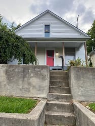 526 Campbell Rd - Sidney, OH