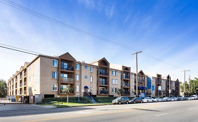 Lassen Village Apartments - Northridge, CA