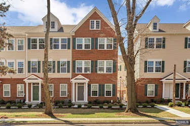 12-10 Plaza Rd - Fair Lawn, NJ