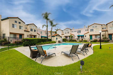 13901 Olive View Ln #2 - Los Angeles, CA