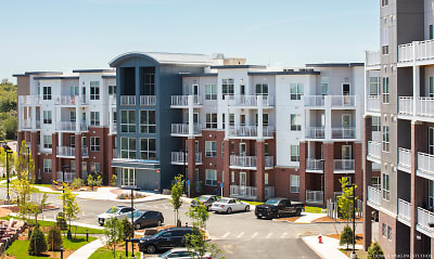 Elevation Apartments At Crown Colony - Quincy, MA