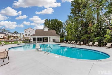 2270 Red Knot Ln - Apex, NC