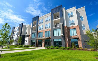 The Sterling At Stonecrest Apartments - Smyrna, TN