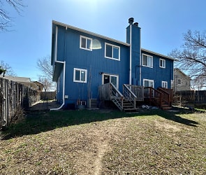2255 W Baltic Pl - Englewood, CO