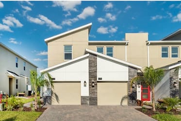 613 OCEAN COURSE AVE - CHAMPIONS GATE, FL