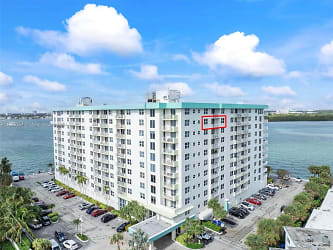 10350 W Bay Harbor Dr #10G - Miami Beach, FL