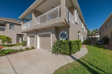 508 Tyler Ave - Cape Canaveral, FL