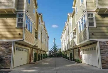 Red Leaf Townhomes/Dobbin Plays, LLC Apartments - Olympia, WA