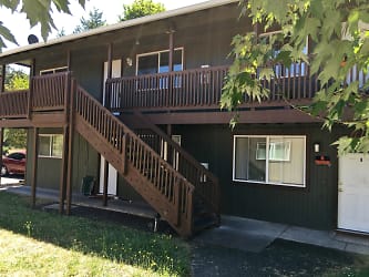 536 S 42nd St unit A-D A - Springfield, OR