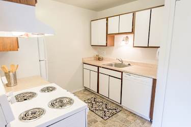 Aspen Chase Apartments - Ypsilanti, MI