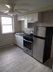 227 Spencer Ave unit 2RF - Pittsburgh, PA