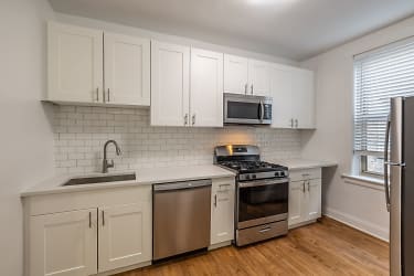 6975 N Bell Ave unit 2 - Chicago, IL
