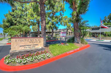 Parkewood Village Apartments - Anaheim, CA