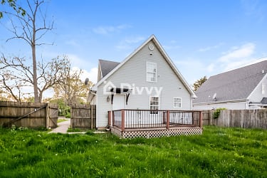40 Reaghs Way - Oxford, OH