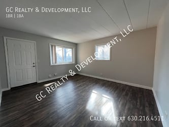 342 Wilson Ave - 342 H - West Chicago, IL