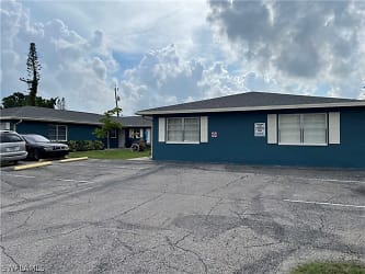 4958 Viceroy St #4 - Cape Coral, FL